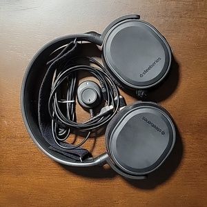 SteelSeries Arctis 5 Gaming Headset
